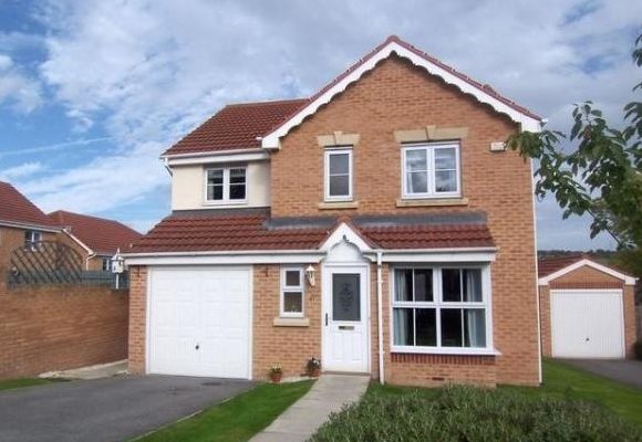 Sold £420,000 Bedfordshire